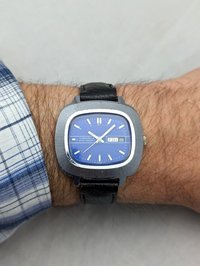 Vintage 1975 Caravelle Blue TV Dial Watch