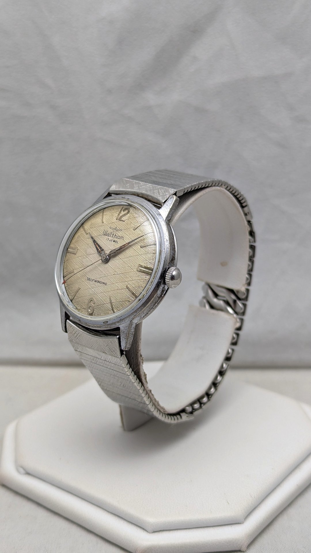 1960's Men's Waltham Automatic Watch