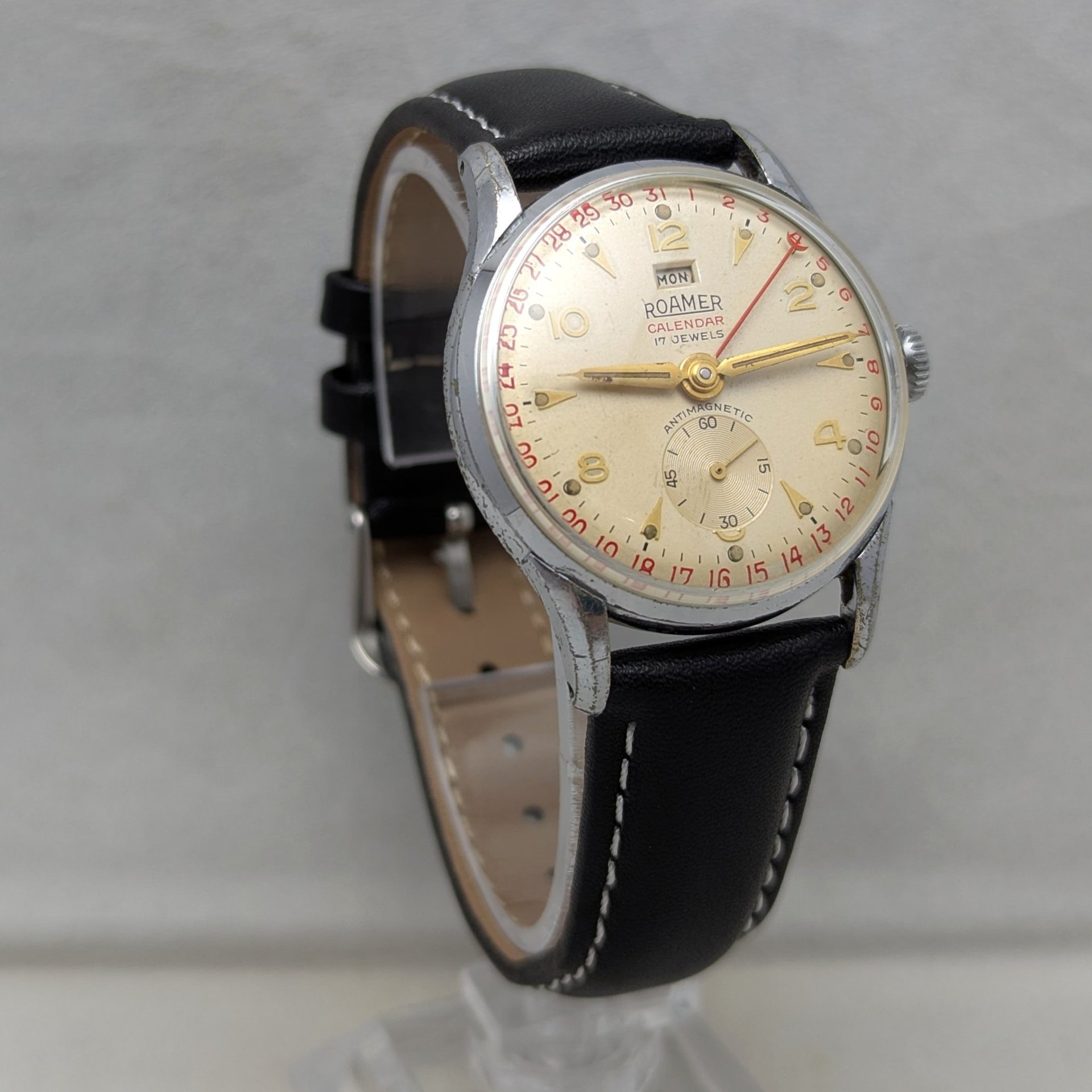 1952 Roamer Pointer Calendar Watch