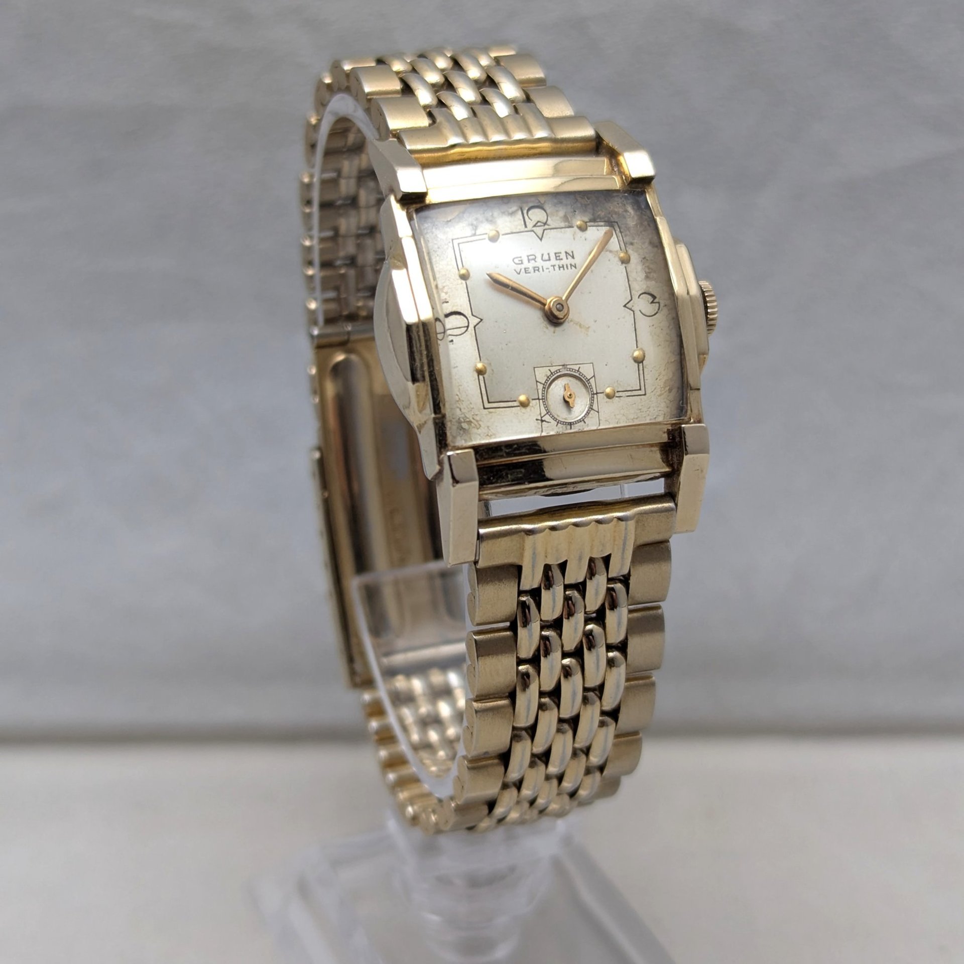 1940's Gruen Veri-Thin Watch